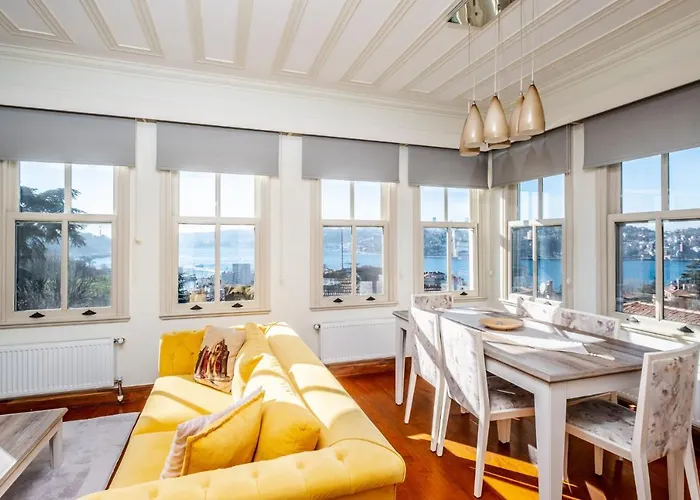 Pavilion With Bosphorus View In Anadolu Hisari 4* Istanbul