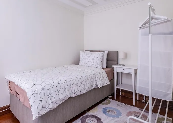 Pavilion With Bosphorus View In Anadolu Hisari Hotel