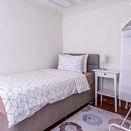 Pavilion With Bosphorus View In Anadolu Hisari 4* Istanbul