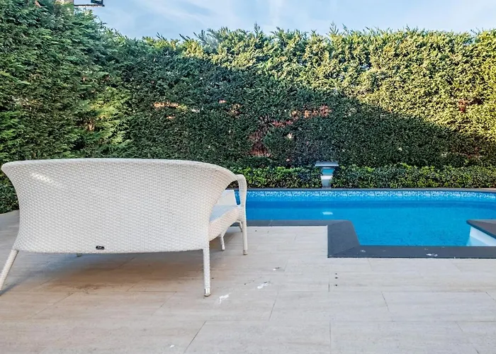 Pavilion With Bosphorus View In Anadolu Hisari מלון