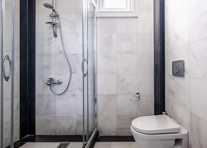 Отель Pavilion With Bosphorus View In Anadolu Hisari Стамбул